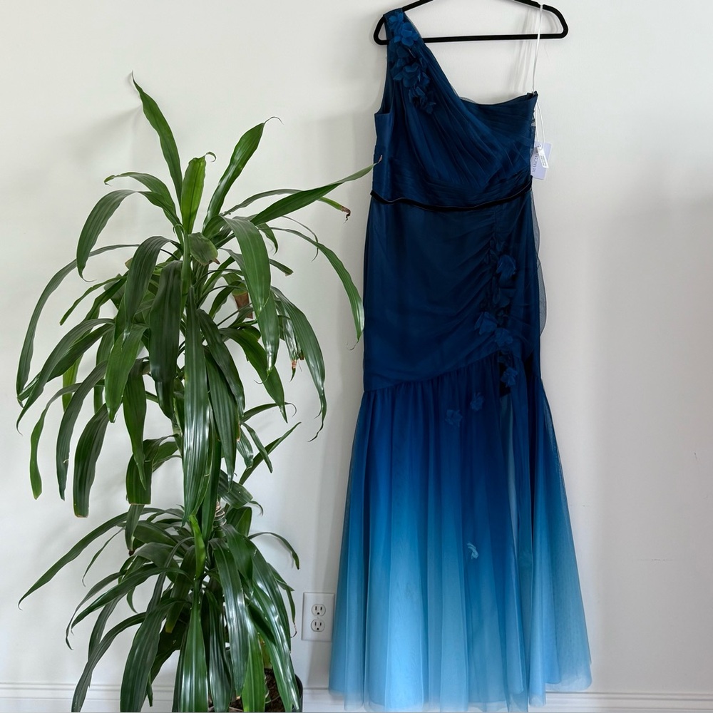 Marchesa Notte Teal Ombre Evening Gown Size 14 NWT Black Tie Formal